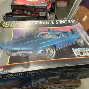 Revell metal flake ‘65 corvette stingray